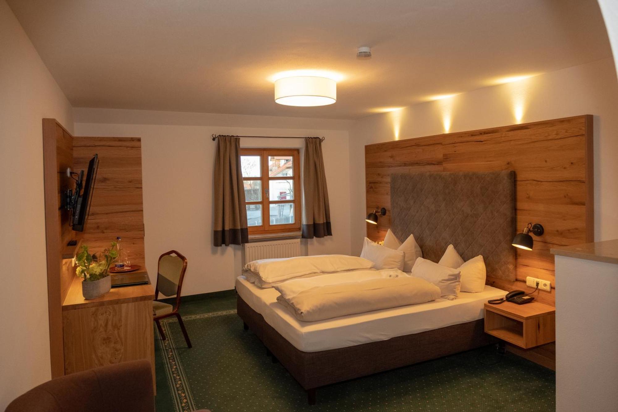 Der Obere Wirt Zum Queri Hotel Andechs Ngoại thất bức ảnh